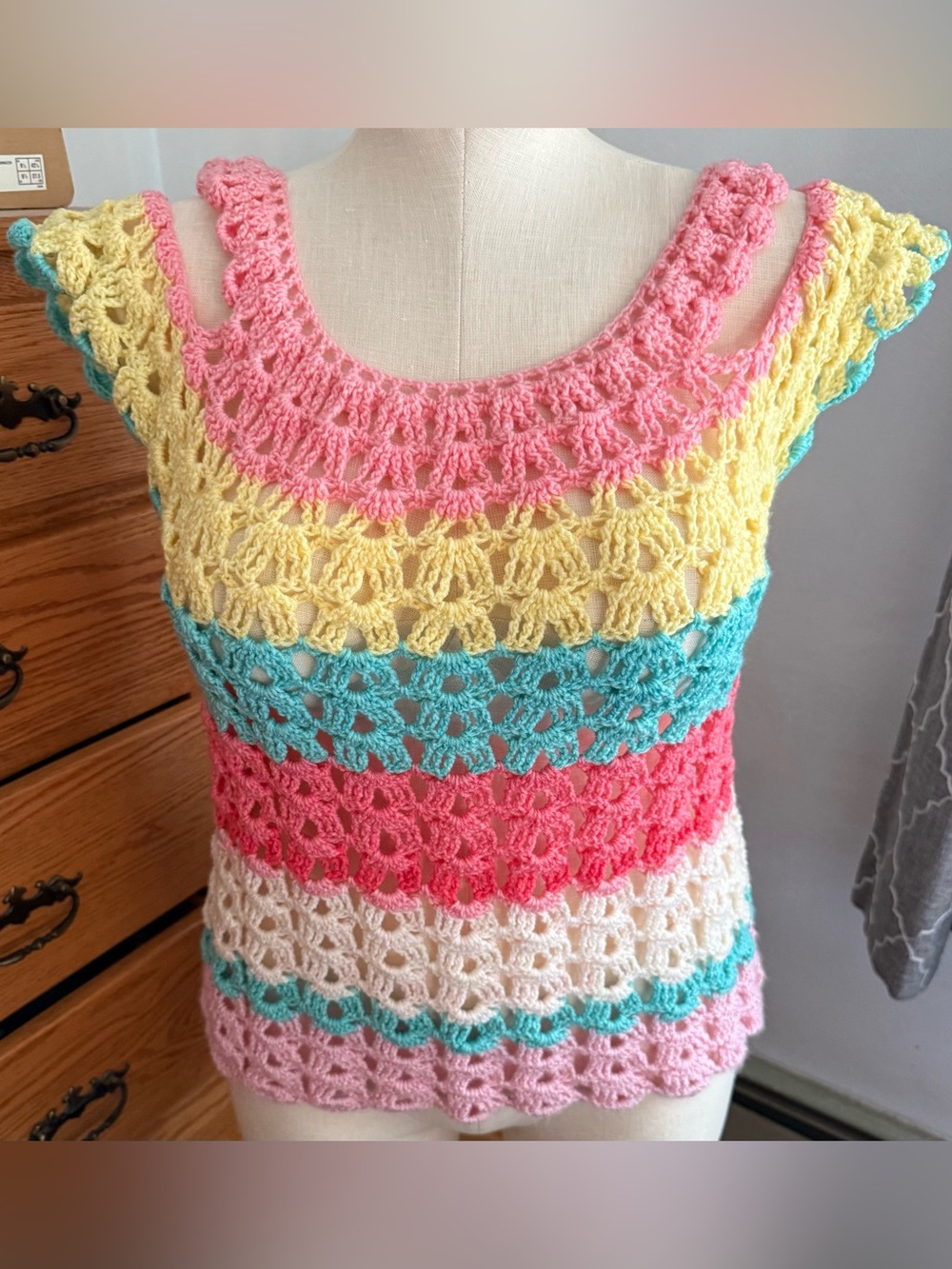 New crochet handmade women's M-L top